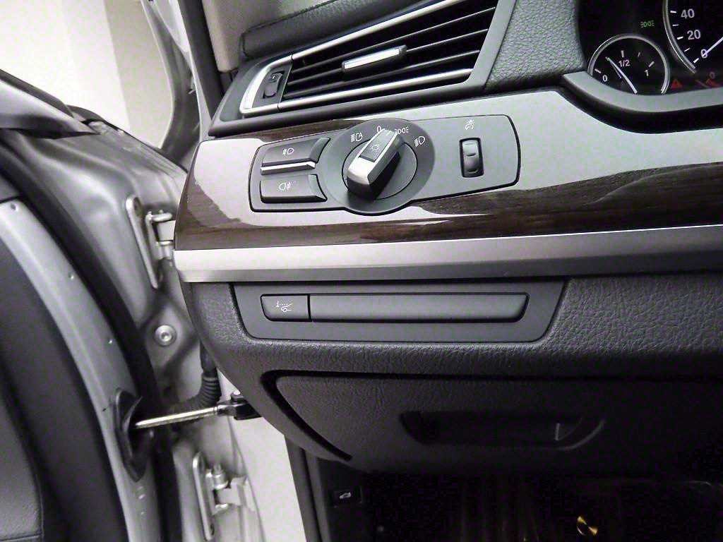 BMW 7시리즈 7시리즈 (F01) 740 Li 이미지 13