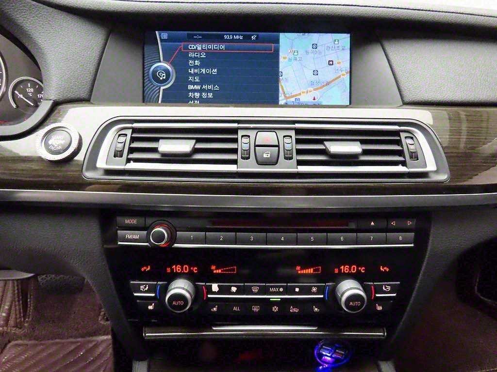 BMW 7시리즈 7시리즈 (F01) 740 Li 이미지 15