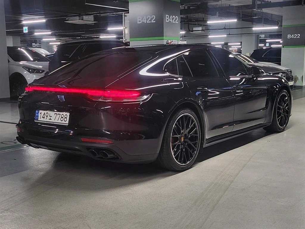 포르쉐 파나메라 파나메라(971) 4.0 GTS 이미지 3