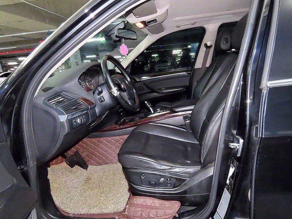BMW X5 X5 (E70) xDrive 3.0si 이미지 6