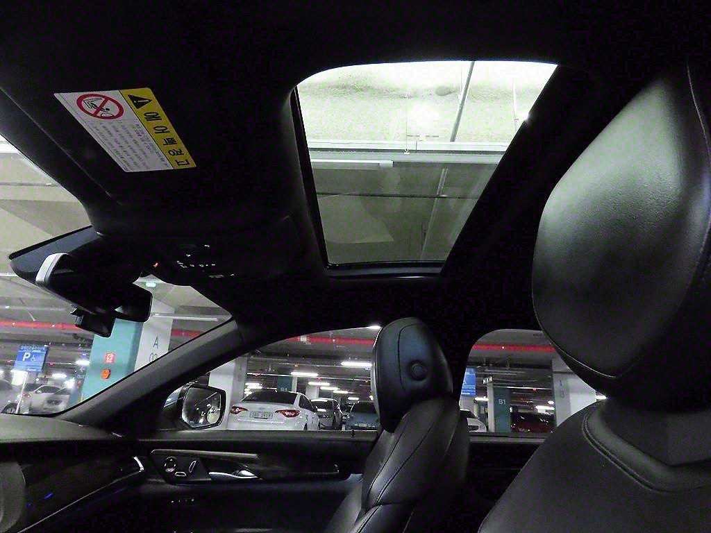 캐딜락 CT6 3.6 프리미엄 AWD 이미지 17