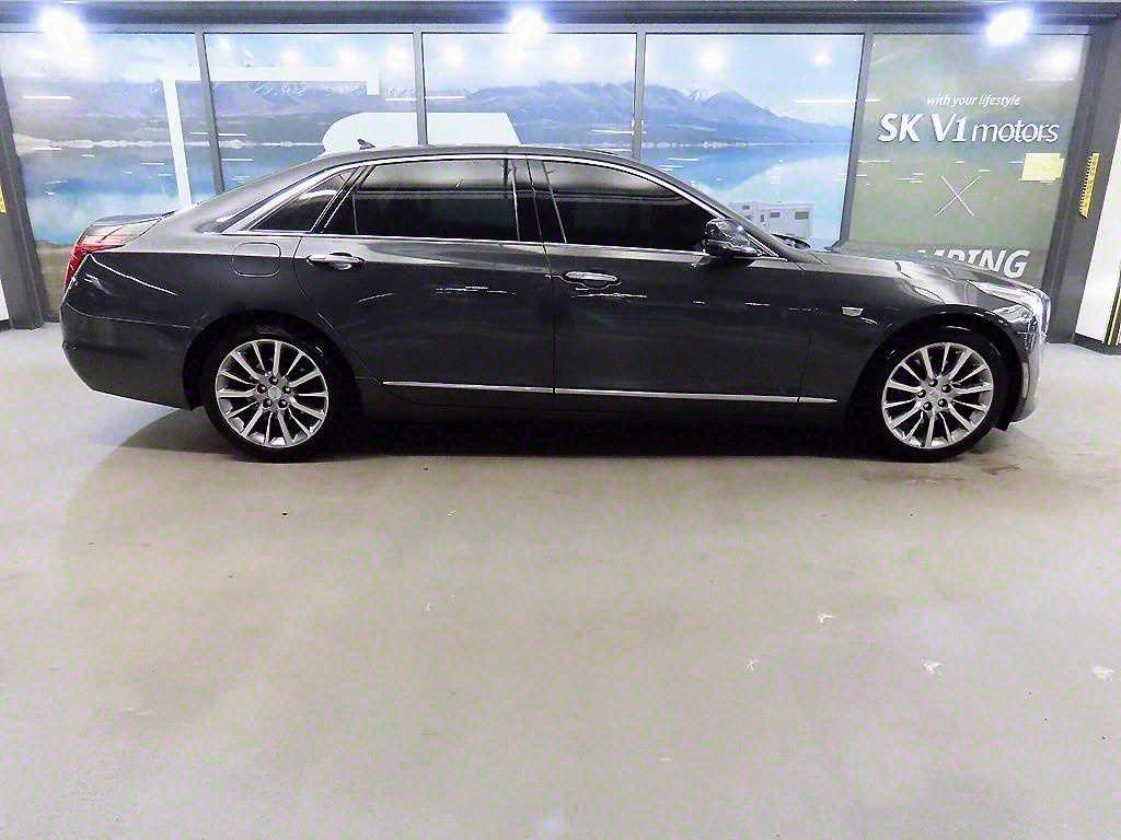 캐딜락 CT6 3.6 프리미엄 AWD 이미지 3