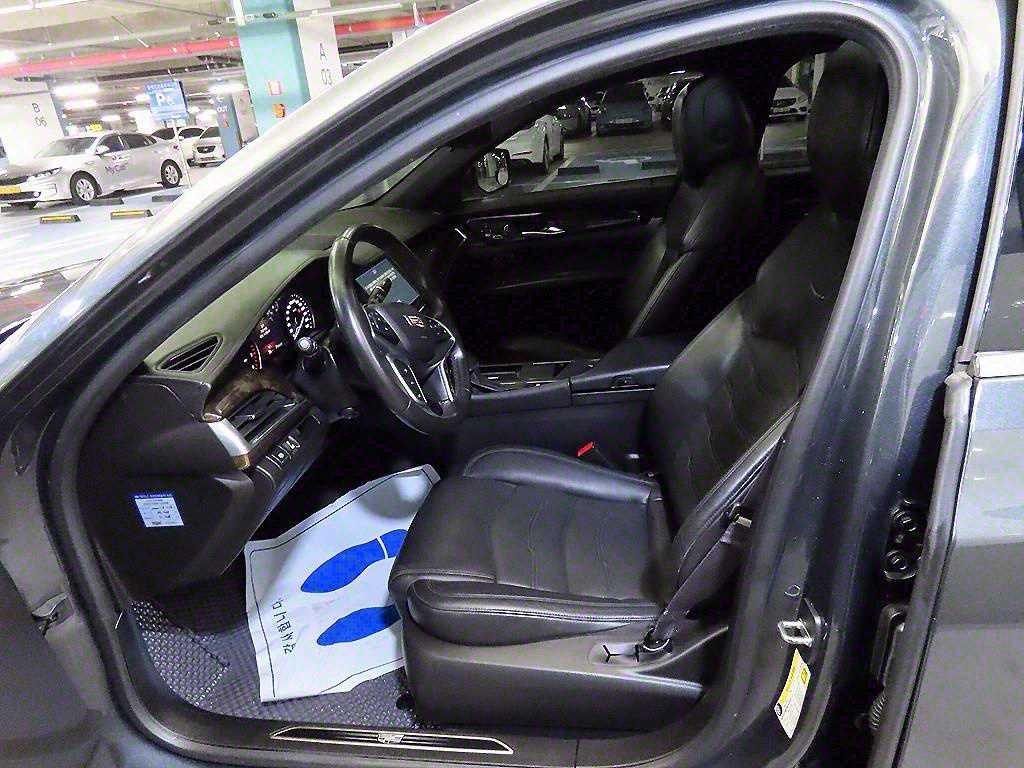캐딜락 CT6 3.6 프리미엄 AWD 이미지 6