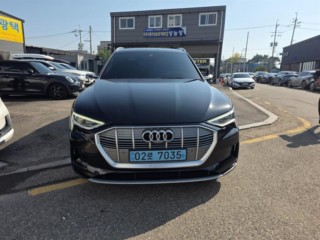 아우디 e-트론 55 콰트로