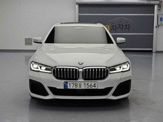 BMW 5시리즈 5시리즈 (G30) 520i M 스포츠