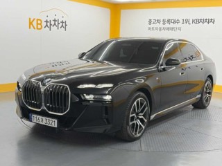 BMW 7시리즈 7시리즈 (G70) 740i sDrive M 스포츠