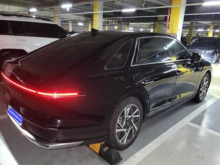 현대 그랜저 그랜저 (GN7) 가솔린 2.5 2WD 프리미엄