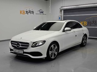 벤츠 E 클래스 E-클래스 W213 E300 아방가르드