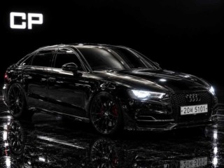 아우디 S3 2.0 TFSI 콰트로