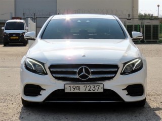 벤츠 E 클래스 E-클래스 W213 E300 AMG LINE