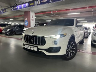 마세라티 르반떼 3.0 AWD