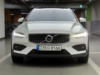 볼보 V60 V60 크로스 컨트리 2세대 2.0 B5 프로 AWD
