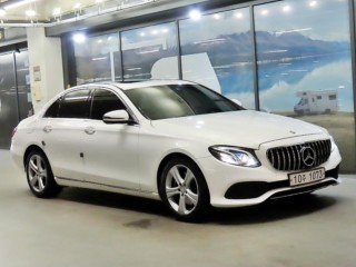 벤츠 E 클래스 E-클래스 W213 E220d 아방가르드