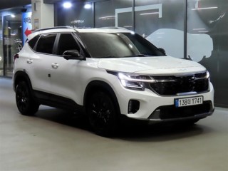 기아 셀토스 더 뉴 셀토스 가솔린 1.6 터보 4WD 그래비티