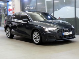 아우디 A3 A3(8Y) 40 TFSI