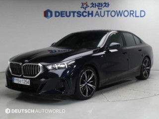 BMW 5시리즈 5시리즈 (G60) 530i xDrive M 스포츠