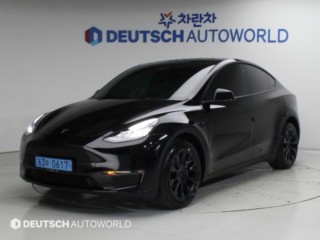 테슬라 모델 Y 롱 레인지
