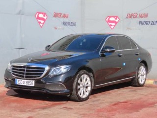 벤츠 E 클래스 E-클래스 W213 E220d 4MATIC 익스클루시브