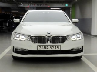 BMW 5시리즈 5시리즈 (G30) 520d 럭셔리 스페셜 에디션