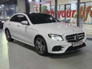 벤츠 E 클래스 E-클래스 W213 E300 4MATIC AMG LINE