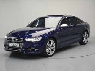 아우디 S6 4.0 TFSI 콰트로