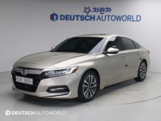 혼다 어코드 어코드(10세대) 2.0 하이브리드 투어링