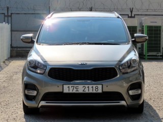 기아 카렌스 더뉴 카렌스 1.7 VGT 프레스트지