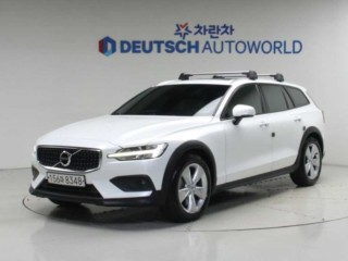 볼보 V60 V60 크로스 컨트리 2세대 2.0 T5 프로 AWD