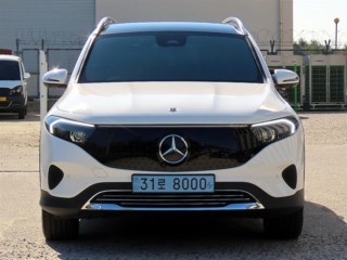 벤츠 EQB EQB (X243) EQB 300 4MATIC 프로그레시브