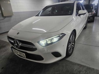 벤츠 A 클래스 A클래스 W177 A220 세단