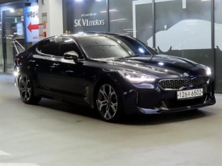 기아 스팅어 가솔린 2.0 터보 2WD 플래티넘