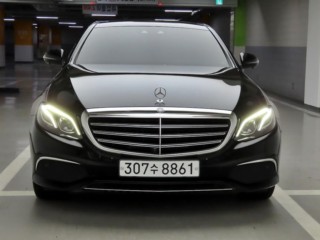 벤츠 E 클래스 E-클래스 W213 E300 4MATIC 익스클루시브