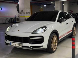 포르쉐 카이엔 카이엔(PO536) 4.0 터보 GT 쿠페