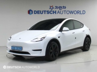 테슬라 모델 Y RWD