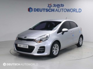 기아 프라이드 더 뉴 프라이드 5DR 1.6 GDI 럭셔리