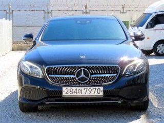 벤츠 E 클래스 E-클래스 W213 E300 4MATIC 아방가르드