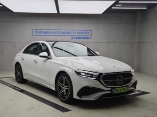 벤츠 E 클래스 E-클래스 W214 E300 4MATIC AMG Line