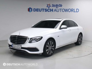 벤츠 E 클래스 E-클래스 W213 E300e 4MATIC 익스클루시브