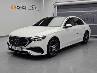 벤츠 E 클래스 E-클래스 W214 E300 4MATIC AMG Line