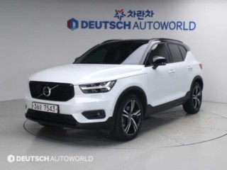 볼보 XC40 T4 4WD R-디자인