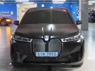 BMW iX xDrive 50 스포츠 플러스