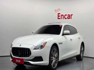 마세라티 콰트로포르테 S Q4 3.0 V6