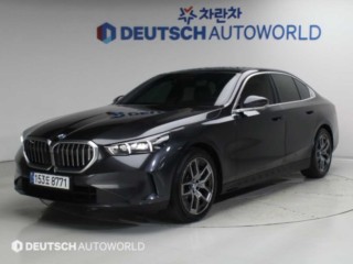 BMW 5시리즈 5시리즈 (G60) 520i 기본형