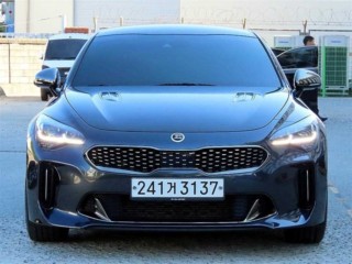 기아 스팅어 가솔린 2.0 터보 2WD 플래티넘