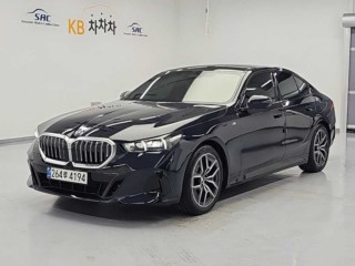 BMW 5시리즈 5시리즈 (G60) 520i M 스포츠