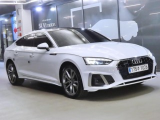 아우디 A5 A5 (F5) 45 TFSI 콰트로 프리미엄 스포트백