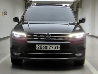 폭스바겐 티구안 티구안(2세대) 2.0 TDI 프레스티지
