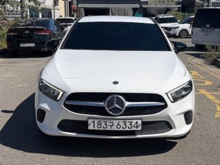 벤츠 A 클래스 A클래스 W177 A220 해치백