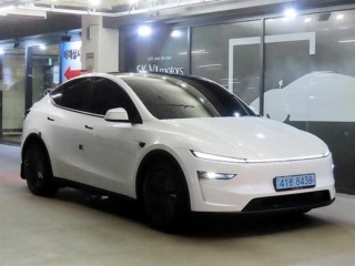테슬라 모델 Y RWD
