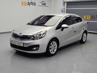 기아 프라이드 올뉴프라이드 4DR 1.6GDI 럭셔리 ECO PLUS
